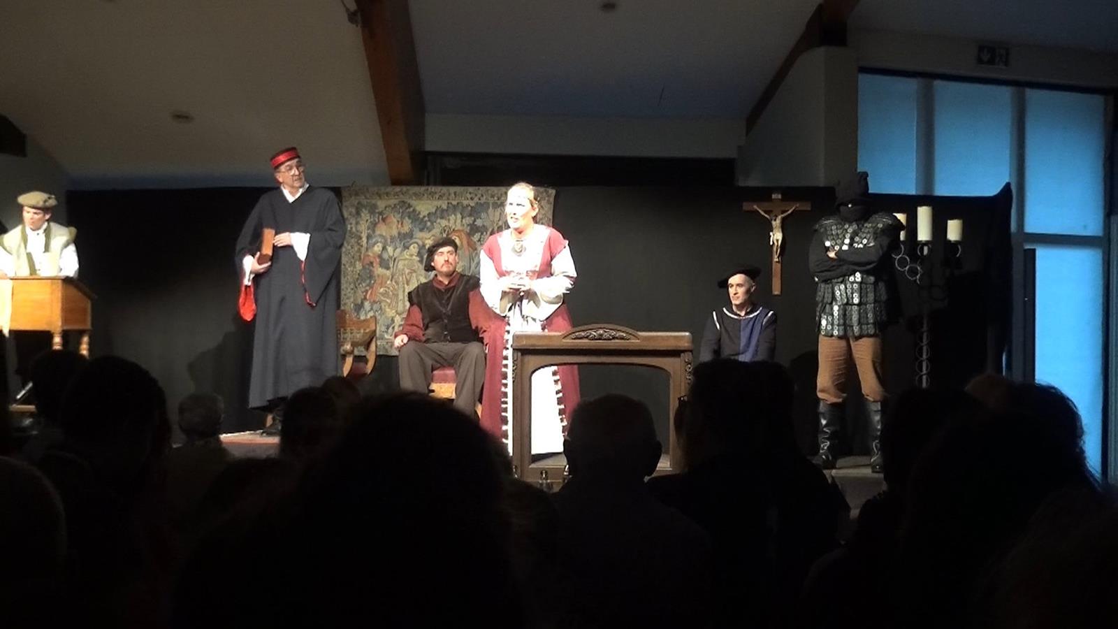 Iwwer Hexen an Henker zu Useldeng