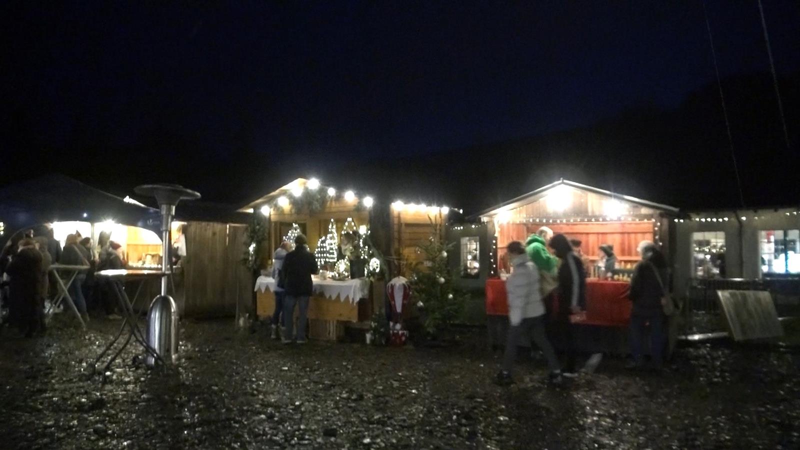 Chrëschtmaart op der Koll zu Uewermaartel