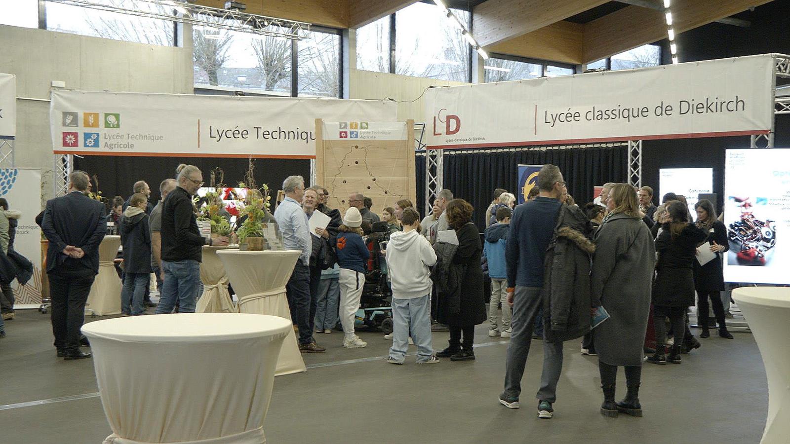 5 Nordstad-Lycéeë presentéieren sech op der Schoulfoire