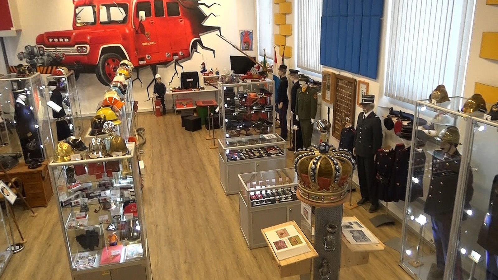 Neies aus dem Pompjeesmusée zu Wooltz